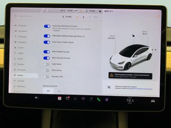 Tesla Model 3 Standard Range Plus RWD (241 bhp) - AUTO PARK - LED - REVERSE CA