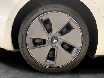 Tesla Model 3 Standard Range Plus RWD (241 bhp) - AUTO PARK - LED - REVERSE CA