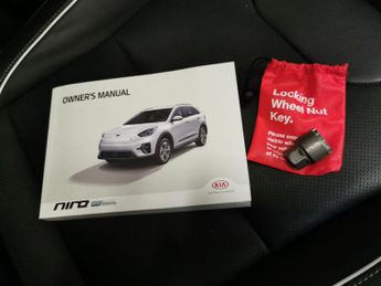 Kia Niro 64kWh 4+ (201 bhp) - NAV - HEATED STEERING - BLIND SPOT ASSIST