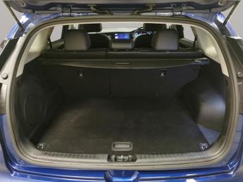 Kia Niro 64kWh 4+ (201 bhp) - NAV - HEATED STEERING - BLIND SPOT ASSIST