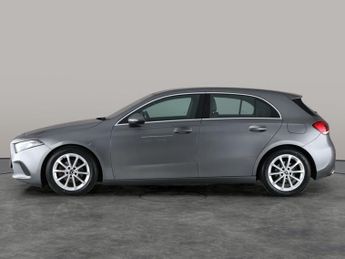 Mercedes-Benz A Class 1.5 A180d Sport 7G-DCT (116 ps) - BLUETOOTH - DRIVING MODES - PA