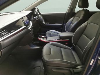Kia Niro 64kWh 4+ (201 bhp) - NAV - HEATED STEERING - BLIND SPOT ASSIST