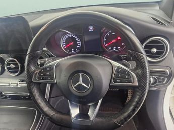 Mercedes-Benz GLC 2.1 GLC220d AMG Line G-Tronic 4MATIC (170 ps) - NAV - KEYLESS-GO