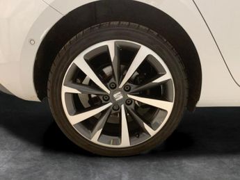 Seat Leon 1.4 eHybrid 12.8kWh FR Sport Plug-in DSG (204 ps) - AUTO PARK - 