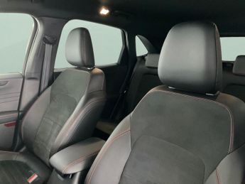 Ford Kuga 2.5 EcoBoost Duratec 14.4kWh ST-Line Plug-in CVT (225 ps) - REVE