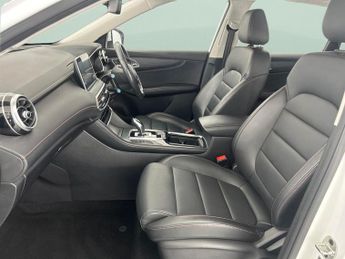MG Mg Hs 1.5 T-GDI Excite DCT (162 ps) - NAV - LANE DEPARTURE  - BLIND SP