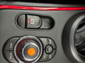 Mini Countryman 1.5 10kWh Cooper SE Sport Plug-in ALL4 (224 ps) - PRIVACY GLASS