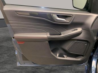 Ford Kuga 2.5 Duratec 14.4kWh ST-Line X Edition Plug-in CVT (225 ps) - CAR