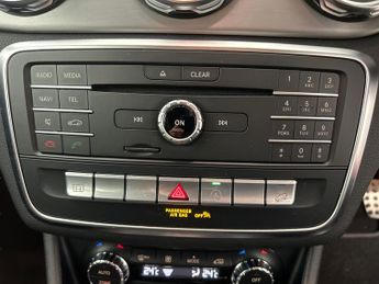 Mercedes-Benz GLA 2.1 GLA220d AMG Line 7G-DCT 4MATIC (177 ps) - BLUETOOTH - DRIVIN