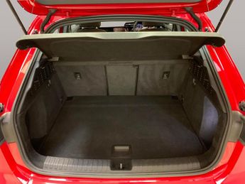 Audi A3 1.4 TFSIe 40 Sport Sportback Plug-in S Tronic 13kWh (204 ps) - M