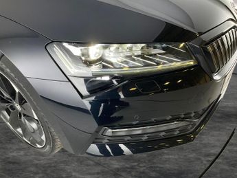 Skoda Superb 1.4 TSI iV 13kWh SportLine Plus Plug-in DSG (218 ps) - ADAPT CRU
