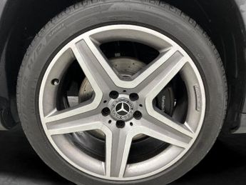 Mercedes-Benz GLA 2.1 GLA220d AMG Line 7G-DCT 4MATIC (177 ps) - BLUETOOTH - DRIVIN