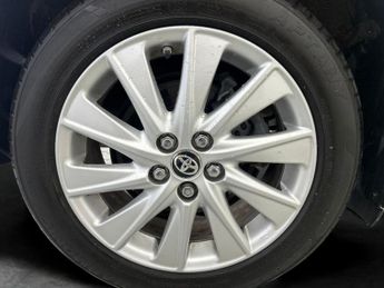 Toyota Yaris 1.5 VVT-h Icon E-CVT (116 ps) - AIR CON - AUTO HEADLIGHTS - DAB