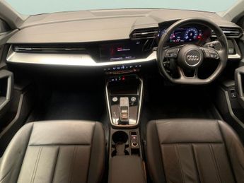 Audi A3 1.4 TFSIe 40 Sport Sportback Plug-in S Tronic 13kWh (204 ps) - M