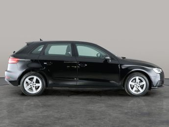 Audi A3 1.0 TFSI SE Sportback S Tronic (116 ps) - AIR CON - PARK SENSORS