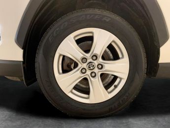 Toyota RAV4 2.5 VVT-h Icon CVT (218 ps) - BLUETOOTH - SPEED LIMIT RECOG - 17