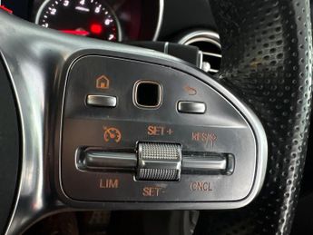 Mercedes-Benz C Class 1.5 C200 MHEV AMG Line Coupe G-Tronic+ (198 ps) - HEATED SEATS -