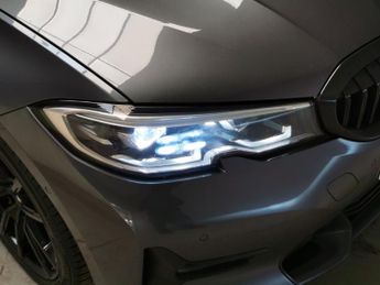 BMW 3 Series 2.0 320i Sport (184 ps) - DRIVING ASSISTANT - AUTO PARK - LED