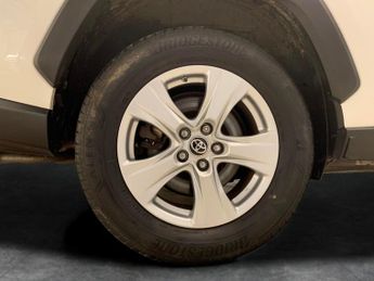 Toyota RAV4 2.5 VVT-h Icon CVT (218 ps) - BLUETOOTH - SPEED LIMIT RECOG - 17