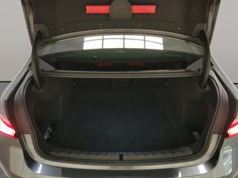 BMW 3 Series 2.0 320i Sport (184 ps) - DRIVING ASSISTANT - AUTO PARK - LED