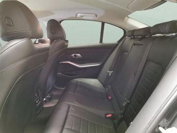 BMW 3 Series 2.0 320i Sport (184 ps) - DRIVING ASSISTANT - AUTO PARK - LED