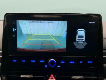 Hyundai Ioniq 38.3kWh Premium (136 ps) - REVERSE CAM - NAV - HEATED SEATS