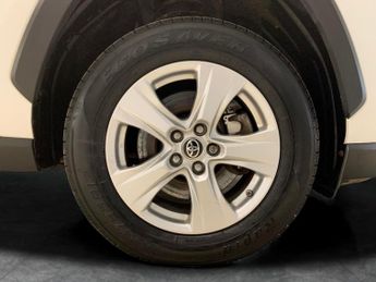 Toyota RAV4 2.5 VVT-h Icon CVT (218 ps) - BLUETOOTH - SPEED LIMIT RECOG - 17