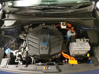 Kia Niro 64kWh 2 (201 bhp) - 17IN ALLOYS - AIR CON - PARK SENSORS