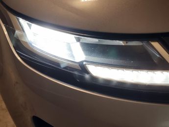 Land Rover Range Rover Evoque 1.5 P300e 12.2kWh R-Dynamic S Plug-in 4WD (309 ps) - REVERSE CAM