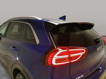 Kia Niro 64kWh 2 (201 bhp) - 17IN ALLOYS - AIR CON - PARK SENSORS
