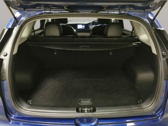 Kia Niro 64kWh 2 (201 bhp) - 17IN ALLOYS - AIR CON - PARK SENSORS