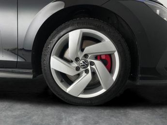 Volkswagen Golf 1.4 TSI 13kWh GTE Plug-in DSG (245 ps) - ADAPT CRUISE - NAV - CA