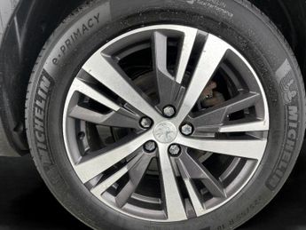 Peugeot 3008 1.6 13.2kWh Allure Premium Plug-in e-EAT (225 ps) - REVERSE CAM 