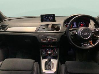 Audi Q3 1.4 TFSI CoD S line Edition S Tronic (150 ps) - SPORTS SEATS - D