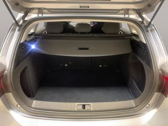 MG Mg5 52.5kWh Excite (156 ps) - AUTO HEADLIGHTS - DAB - USB AUDIO