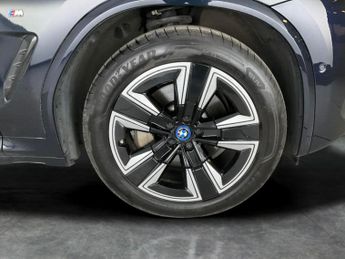 BMW iX3 80kWh M Sport (286 ps) - DRIVING ASSISTANT - AUTO PARK - REVERSE