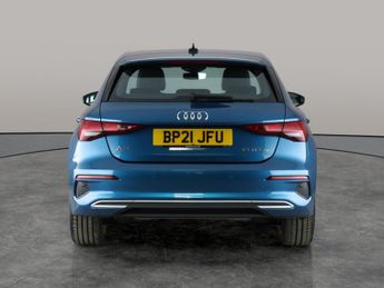 Audi A3 1.4 TFSIe 40 Sport Sportback Plug-in S Tronic 13kWh (204 ps) - B