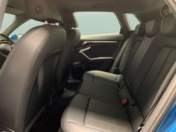 Audi A3 1.4 TFSIe 40 Sport Sportback Plug-in S Tronic 13kWh (204 ps) - B