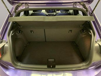 Volkswagen Polo 1.0 TSI R-Line DSG (95 ps) - PARK SENSORS - AIR CON - DAB