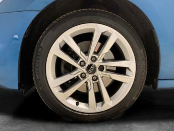Audi A3 1.4 TFSIe 40 Sport Sportback Plug-in S Tronic 13kWh (204 ps) - B