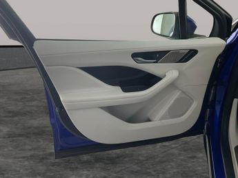 Jaguar I-PACE 400 90kWh SE 4WD (400 ps) - LED - REVERSE CAM - MERIDIAN AUDIO