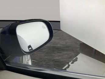 Jaguar I-PACE 400 90kWh SE 4WD (400 ps) - LED - REVERSE CAM - MERIDIAN AUDIO