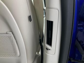 Jaguar I-PACE 400 90kWh SE 4WD (400 ps) - LED - REVERSE CAM - MERIDIAN AUDIO