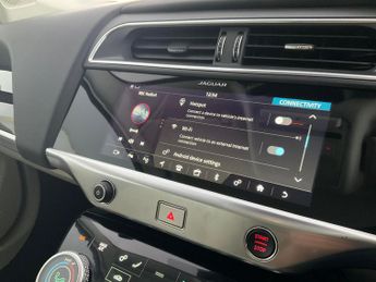 Jaguar I-PACE 400 90kWh SE 4WD (400 ps) - LED - REVERSE CAM - MERIDIAN AUDIO
