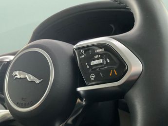Jaguar I-PACE 400 90kWh SE 4WD (400 ps) - LED - REVERSE CAM - MERIDIAN AUDIO