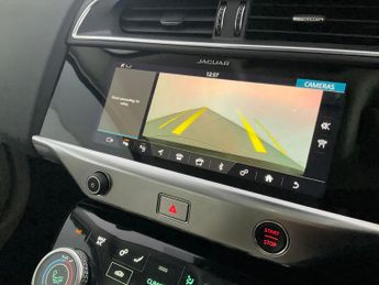 Jaguar I-PACE 400 90kWh SE 4WD (400 ps) - LED - REVERSE CAM - MERIDIAN AUDIO