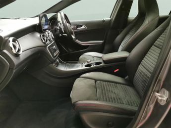 Mercedes-Benz GLA 2.1 GLA200d AMG Line (Premium Plus) 7G-DCT (136 ps) - NAV