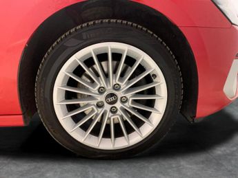 Audi A3 1.4 TFSIe 40 Sport Sportback Plug-in S Tronic 13kWh (204 ps) - M