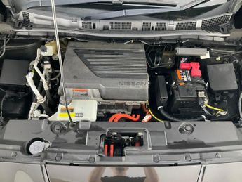 Nissan Leaf 40kWh N-Connecta (150 ps) - BLUETOOTH - CRUISE - HALF LEATHER