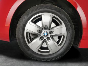 BMW 1 Series 1.5 118i SE DCT (140 ps) - PARK SENSORS - DIGITAL DASH